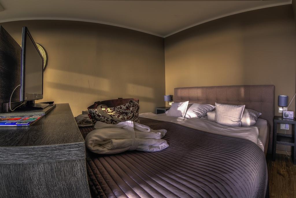 פלצרהאקן Romantik Seehotel Eichenhain מראה חיצוני תמונה